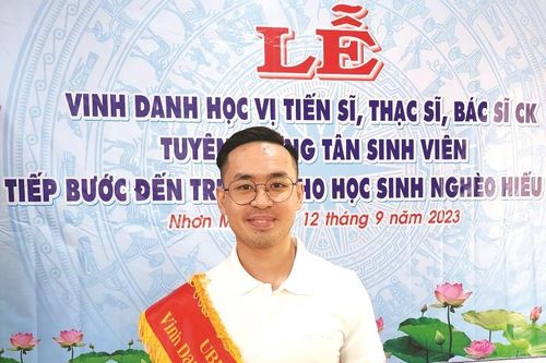 Làng thạc sĩ trên đất cù lao