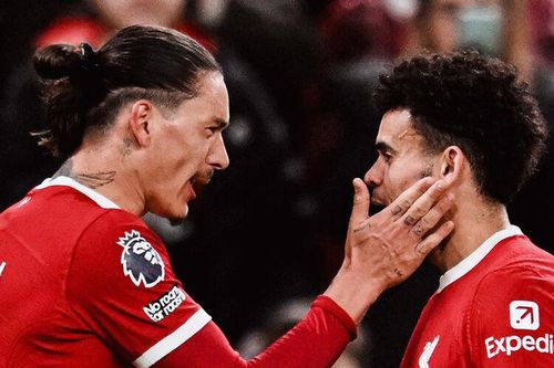 Đè bẹp Chelsea, Liverpool xây chắc ngôi đầu