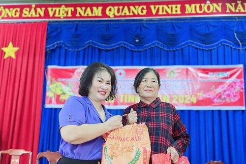 Hành trình 'Tết yêu thương - Xuân chia sẻ' năm 2024