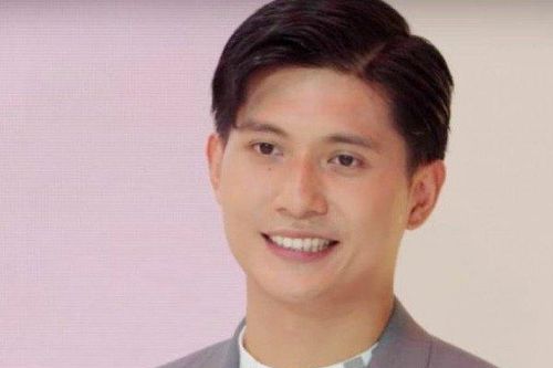 Tình trẻ của Lệ Quyên nói gì sau làm MC show 'Đạp gió' bị chê tơi tả?