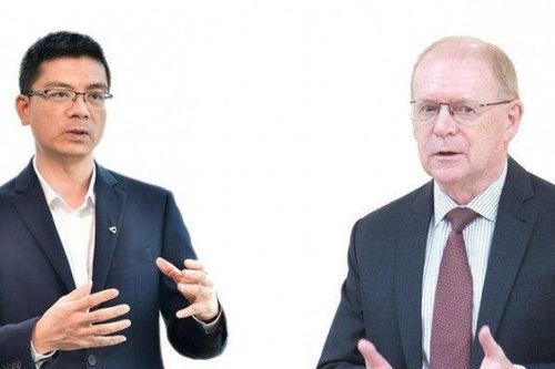 Lãnh đạo của ngân hàng báo lãi tỷ USD được trả lương bao nhiêu?