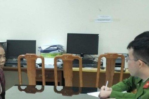Tin tức 24h qua: Người phụ nữ bật khóc khi được tại ngoại ăn Tết cùng gia đình