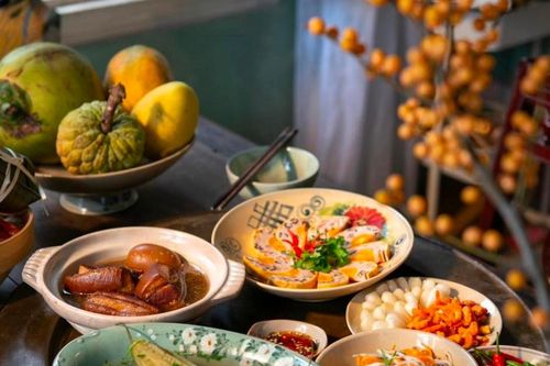 Mâm cúng mùng 1 Tết có gì khác giữa ba miền