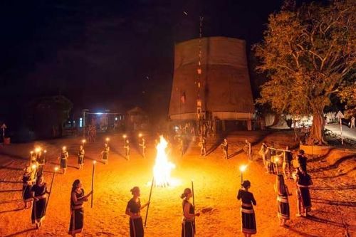 Tìm về ký ức đêm xoang