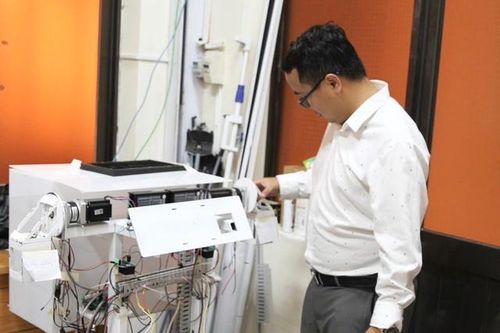 Năm Thìn, 'xông đất' nhà khoa học tuổi Thìn
