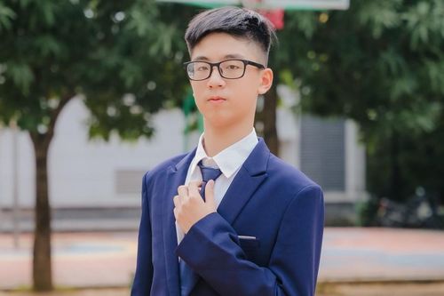 Hà Nội: Thủ khoa môn Khoa học chia sẻ các nguyên tắc trong học tập