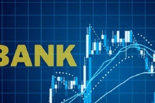 Một cổ phiếu ngân hàng tăng trần, khớp lệnh kỷ lục phiên chào xuân