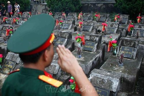 Nghĩa trang Liệt sỹ Quốc gia Vị Xuyên - Địa chỉ đỏ giáo dục truyền thống cách mạng