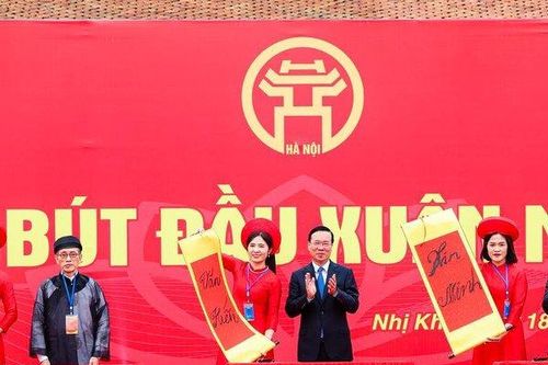 Chủ tịch nước Võ Văn Thưởng khai bút đầu năm tại Hà Nội