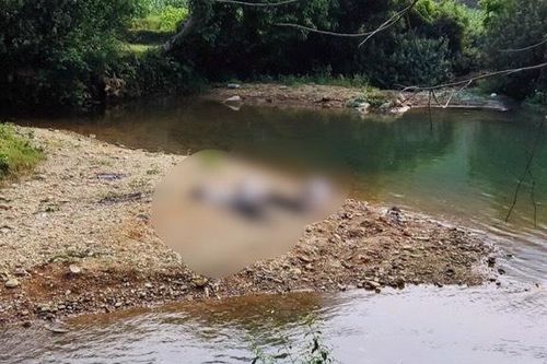Phát hiện thi thể 2 cháu bé dưới hồ ở Quảng Bình