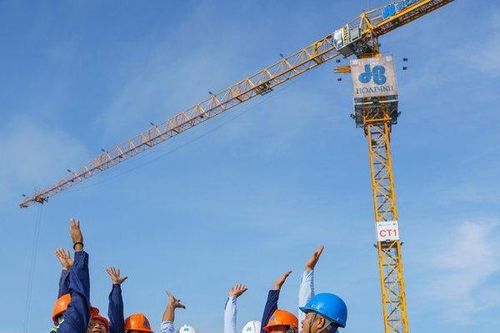 Xây dựng Hòa Bình nhận tin vui ngay đầu năm mới