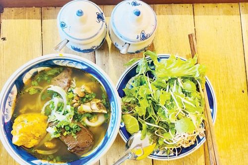 Tản mạn hành trình bún Việt
