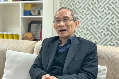 Thầy hiệu trưởng ở Hà Nội chi 100 tỷ đồng xây dựng trường cho học sinh vùng cao