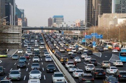 Bộ Công an đề xuất quy định trừ điểm giấy phép lái xe: Thế giới làm thế nào?