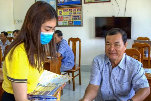 Thực hiện cao điểm tuyên truyền, vận động người dân tham gia BHXH, BHYT