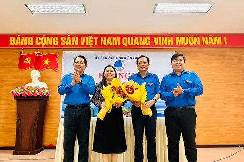 Chị Thị Phương Hồng giữ chức Chủ tịch Hội Liên hiệp Thanh niên Việt Nam tỉnh Kiên Giang