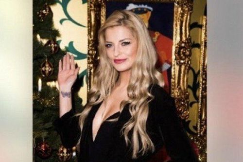 Nữ quý tộc châu Âu đầu tiên xuất hiện trên trang bìa tạp chí Playboy