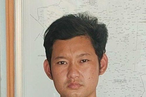 Khởi tố đối tượng ngáo đá ném bé trai 3 tuổi xuống sông