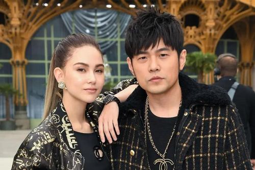 Vợ Châu Kiệt Luân bị mỉa mai bất tài, 'chỉ biết dựa vào chồng'
