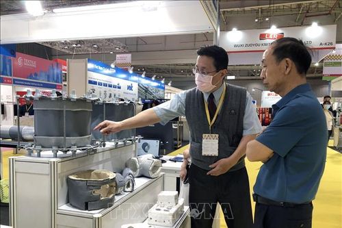 Khai mạc Triển lãm quốc tế ngành dệt may và công nghệ dệt may