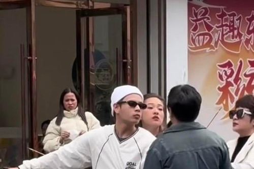 Hot girl Trương Hoàng Mai Anh từng làm mất lòng cõi mạng ra sao?