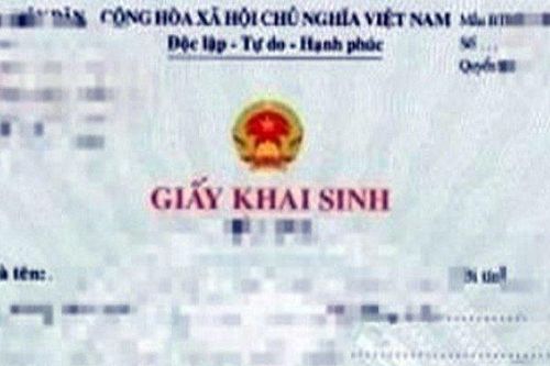 Tin tức 24h qua: Hy hữu vụ khởi kiện vì con và chồng cũ không cùng huyết thống