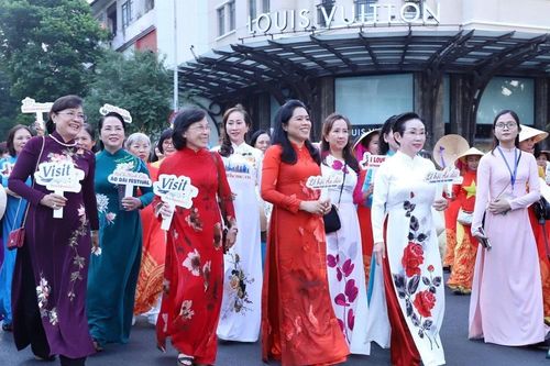 Hơn 5.000 người sẽ đồng diễn tại Lễ hội Áo dài Thành phố Hồ Chí Minh