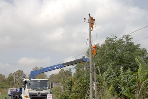 Đắk Nông: Đẩy nhanh các dự án cải tạo, nâng cấp lưới điện