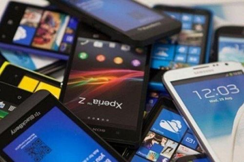 Hàng nghìn tài sản cũ được mang đấu giá, điện thoại chỉ từ 20.000 đồng