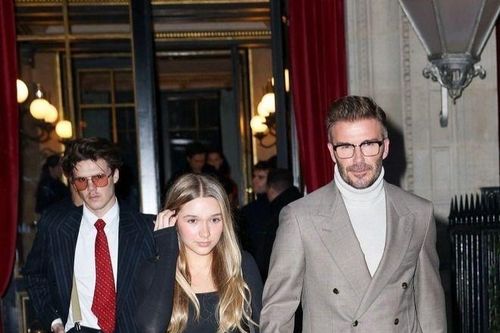 Nhà Beckham chiếm hết sóng ở show thời trang