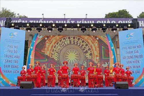 Lan tỏa văn hóa Hà Nội qua Festival 'Phụ nữ Thủ đô vì hòa bình, phát triển'