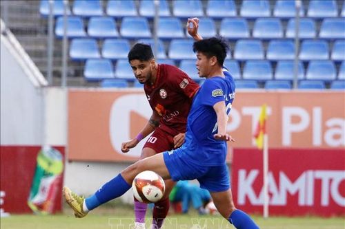 V.League 1: 2023-2024: Câu lạc bộ Quảng Nam hòa kịch tính trước Merryland Quy Nhơn Bình Định