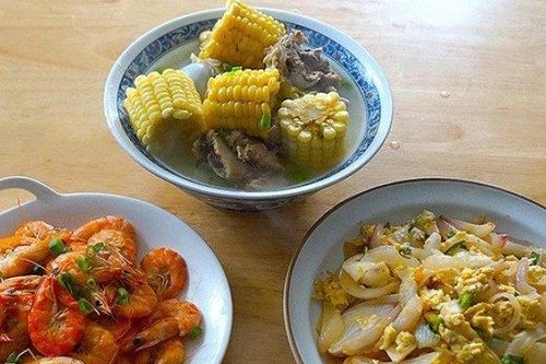 Thực đơn chưa tới 100 nghìn đồng nhưng ai cũng thích ăn