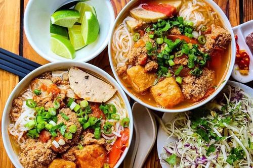 Top quán bún riêu ngon ở Quận 5, TP.HCM