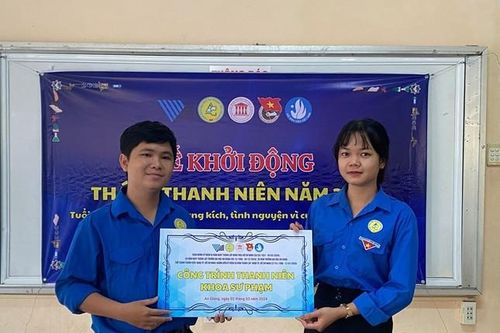 Sinh viên trường ĐH An Giang khởi động Tháng Thanh niên