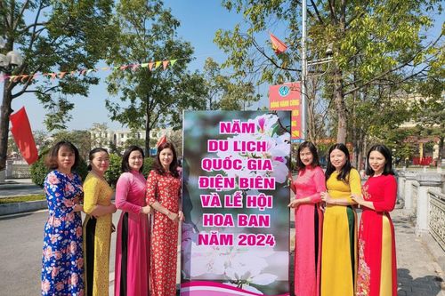 Các cơ sở Công đoàn Viên chức tỉnh hưởng ứng tuần lễ áo dài