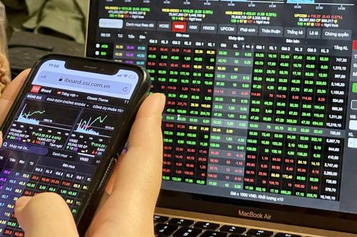 Gần 113.100 tài khoản chứng khoán cá nhân mở mới trong tháng 2