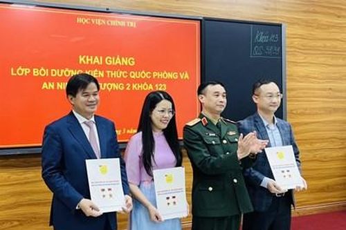 Học viện Chính trị khai giảng Lớp Bồi dưỡng kiến thức quốc phòng và an ninh đối tượng 2 khóa 123
