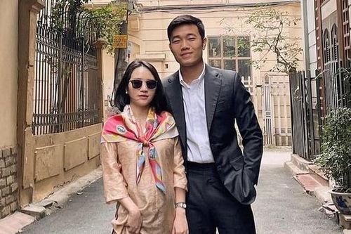 Vợ tiền vệ Lương Xuân Trường chịu thiệt vì chồng vắng nhà ngày 8/3
