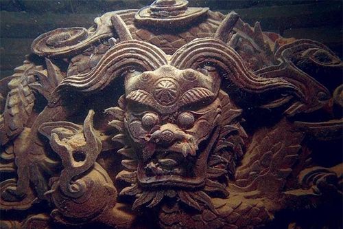 Thành phố cổ vẹn nguyên dưới đáy hồ