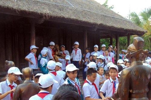Hải Phòng: Nghiêm cấm các trường tổ chức trải nghiệm để đi du lịch