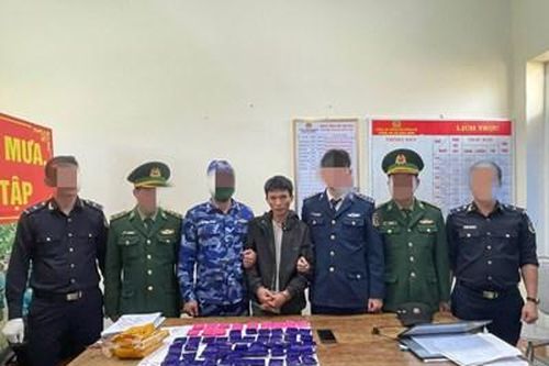 Khen thưởng lực lượng Cảnh sát biển đấu tranh thành công chuyên án 323M