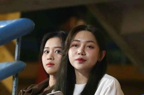 Người yêu cầu thủ Phan Tuấn Tài lộ ảnh 'cam thường' có giống trên mạng