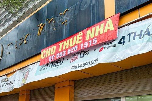 Loạt mặt bằng trên các tuyến phố đắc địa của Hà Nội 'ế' khách thuê