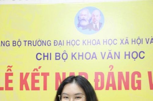 Nữ sinh USSH với hành trình phấn đấu được đứng trong hàng ngũ của Đảng Cộng Sản Việt Nam