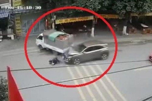 Clip: Ô tô tông văng xe tải, húc bay tài xế