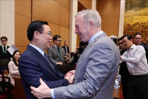 Chủ tịch Quốc hội tiếp Đoàn doanh nghiệp của Hội đồng Kinh doanh Hoa Kỳ - ASEAN