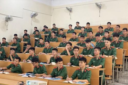 Tuyển sinh các trường quân đội năm 2024: Có nhiều điểm mới, tăng gần 1000 chỉ tiêu