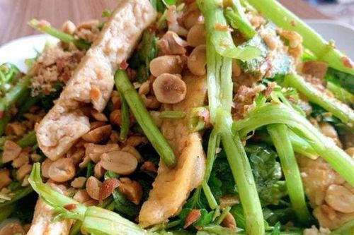 Rau muống đừng chỉ luộc, nấu theo cách này cực ngon lại là 'vị thuốc số 1'