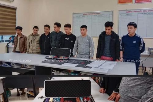 Bắt giữ 8 người đánh bạc tại căn biệt thự ở Sơn La